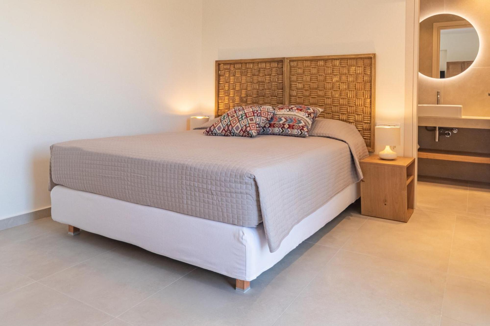Arancia Elegant Rooms And Suites Tolón Eksteriør billede