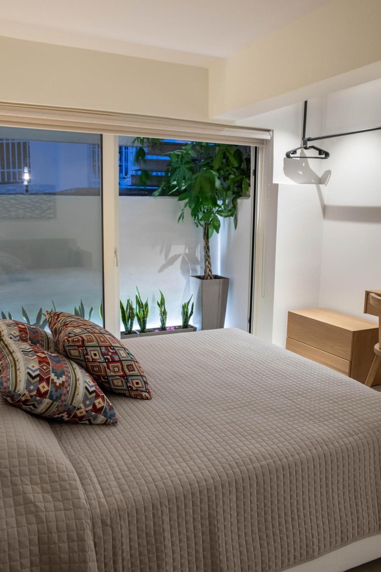 Arancia Elegant Rooms And Suites Tolón Eksteriør billede